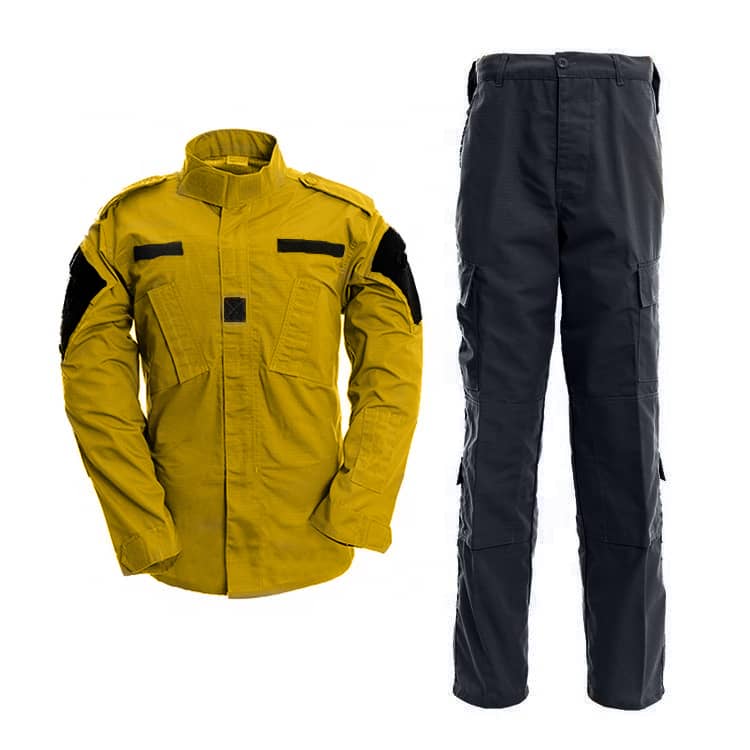 A female K-9 security professional with a Belgian Malinois outside a building under construction.